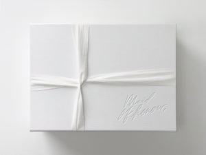 
            
                Load image into Gallery viewer, Maid Of Honour | White Gift Box
            
        